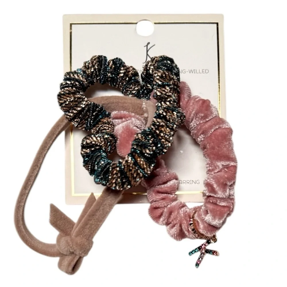 Nordstrom Bundle Of 3 Hair Accessories Scarf Scrunchies And Hair Ties
